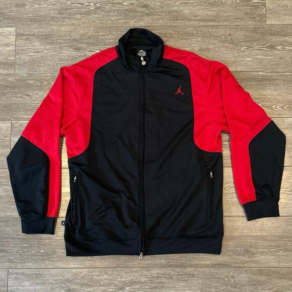 Nike Air Jordan Men’s Full Zipper‎ Jacket Size L Red /Black 100% Polyester - Picture 1 of 6